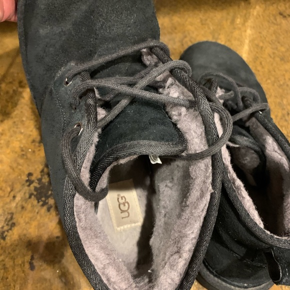 Neumel Men’s UGG Boots - Picture 5 of 8